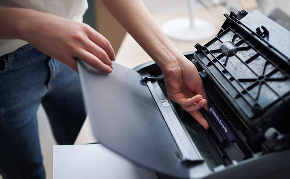 HP Printer maintenance technician